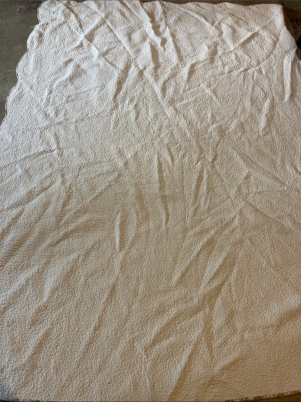 Cream Quilted Embroidered Bedspread Throw Soft Textured roses pattern
